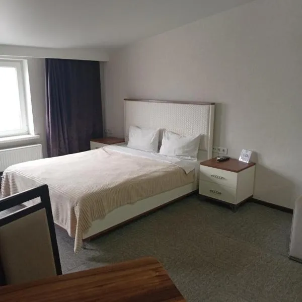 Afina Aparthotel, hotel en Odesa