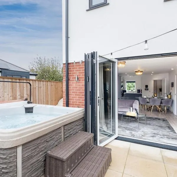 Mystic Heights- Wyndale Signature Stays, hotel em Worcester