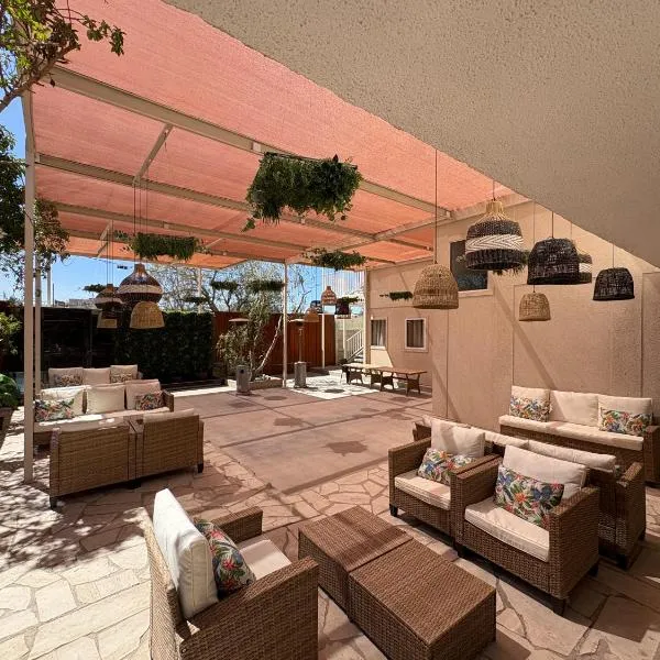 Atankalama: Calama'da bir otel