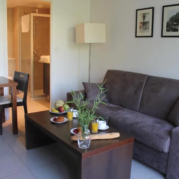 Residence Services Calypso Calanques Plage、マルセイユのホテル