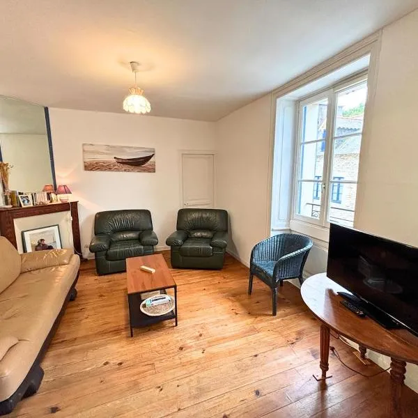 Le 61- Appartement 6 personnes -2 chambres-Terrasse, hotel a Cancale