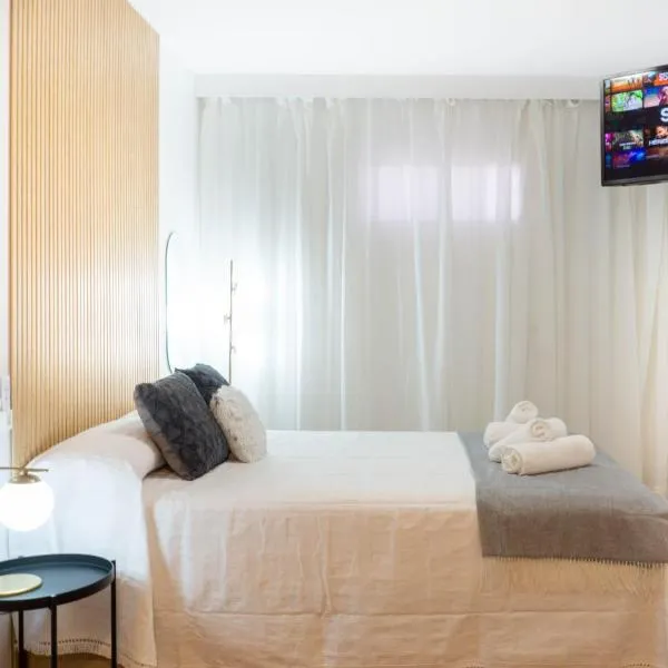 Raúl Romero Studio , Center and Beach, hôtel à Torremolinos