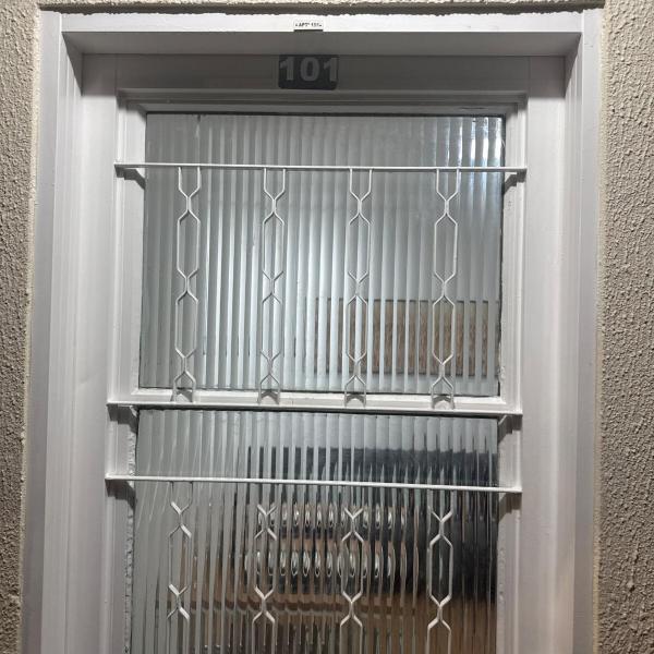 Apartmento 101 - Boa acomodação com economia - Foto 2