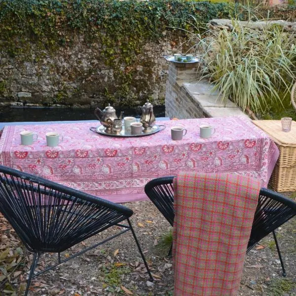 Gite de charme, automne en Sologne, séjour en famille, contes, jeux, balade nature en forêt & détente, centre Aubigny, hotel a Aubigny-sur-Nère
