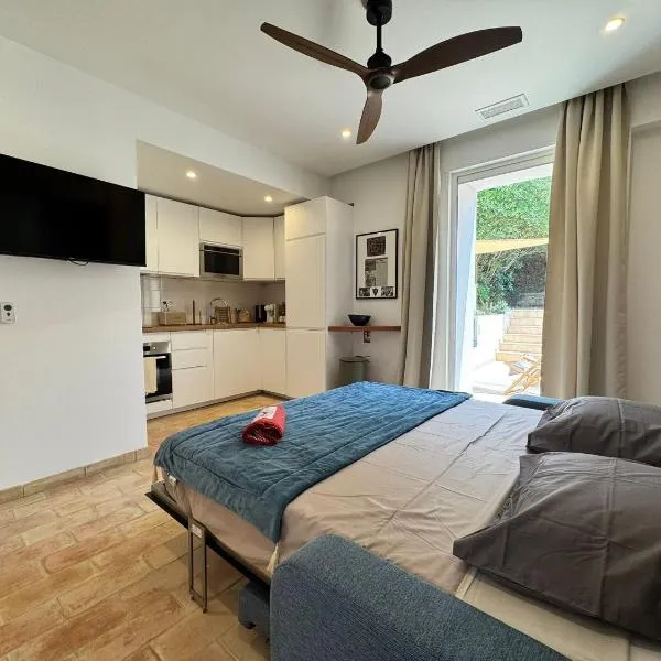 HOTEL JARDINS DE PORQUEROLLES, hotel in Porquerolles