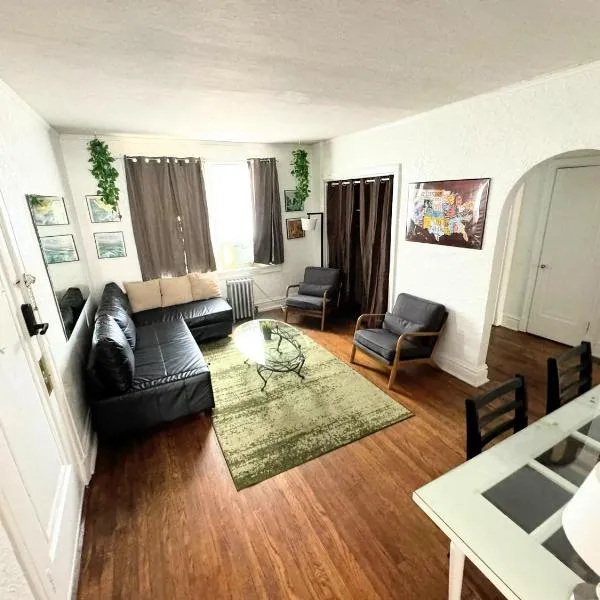 (53.1S) Forest Park, The Zoo, and much more, hotel v destinaci Saint Louis