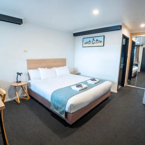 Olde Tudor Hotel, hotel in Launceston