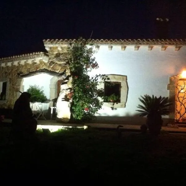 Lu Cuccumiau country B&B, hotel v destinácii Arzachena