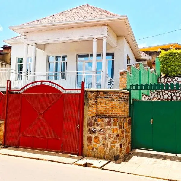 PArk View Perch Apartment with Balcony near Downtown, hotel in Kigali