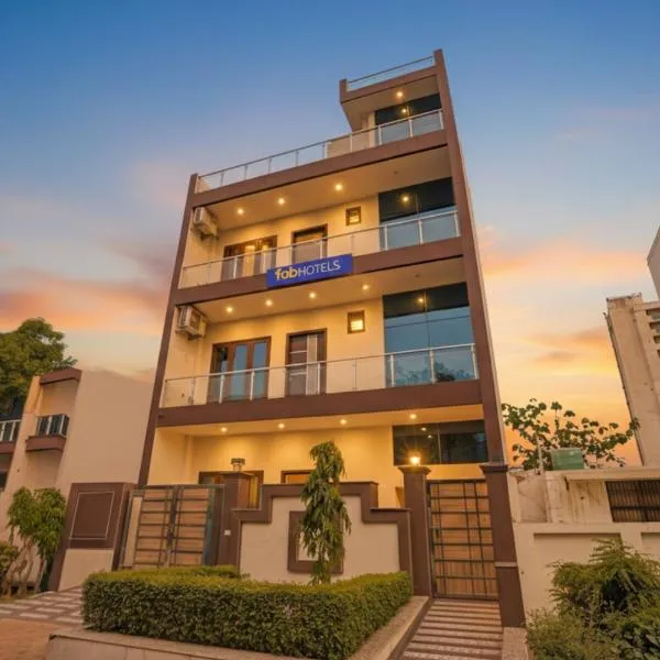 Via Comfort Inn, hotel in Greater Noida