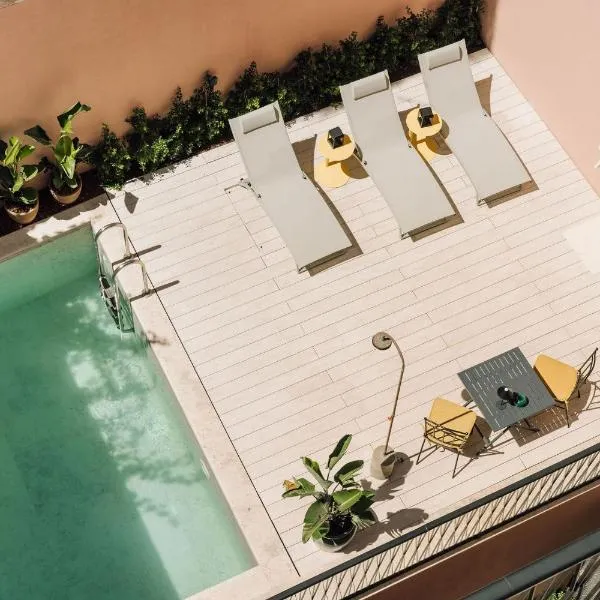 Ando Living - Flores 25 House, hotel em Lisboa