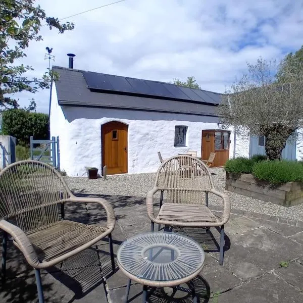 The Barn Square Island، فندق في بيمبروك