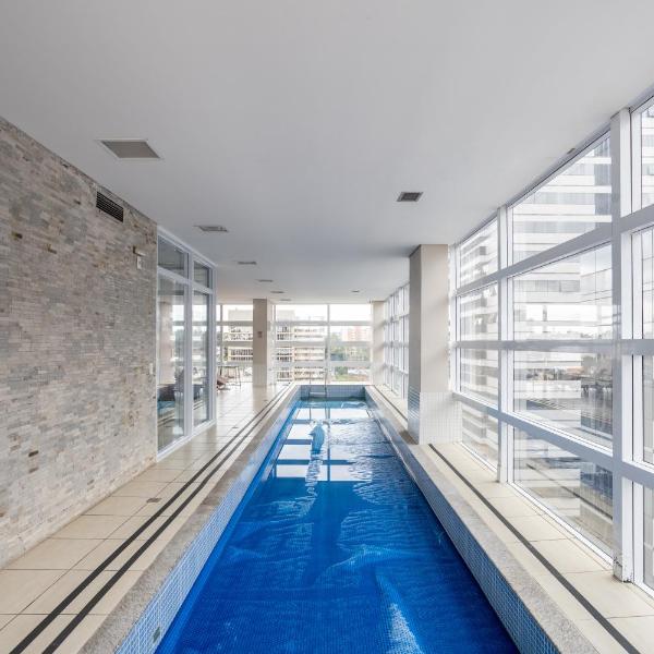 Apto 1802 com Piscina e Academia 2 Quartos Ar Condicionado no Centro Cívico com Garagem