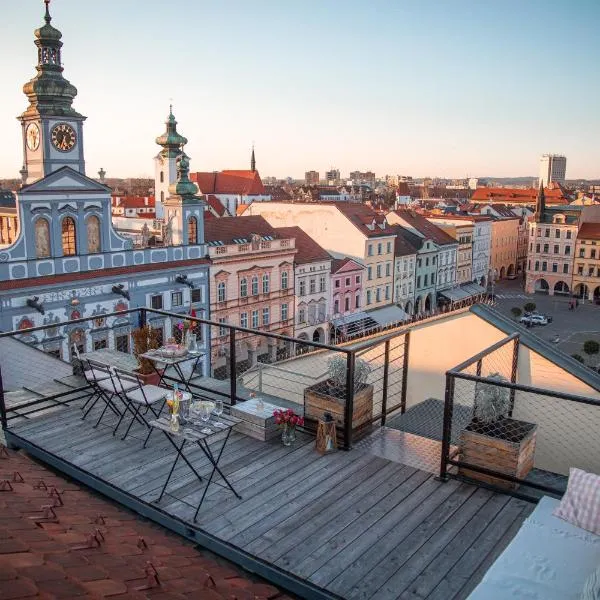 ART room with rooftop prosecco picnic or breakfast – hotel w Czeskich Budziejowicach