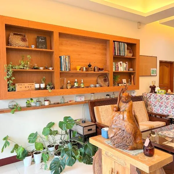 日月潭 讀好聚民宿 2-12人 一次只接待一組: Yuchi şehrinde bir otel