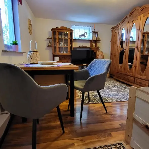 Jolanta-Ferienwohnung an der A3, hôtel à Urbach-Kirchdorf