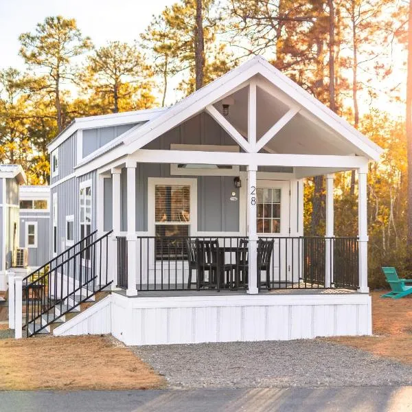 Oceans RV Resort, hotel in Holly Ridge