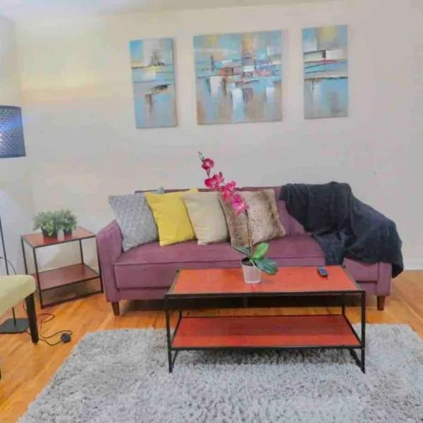 In the heart of Center City - Large bi-level 3BR, hotel in Philadelphia