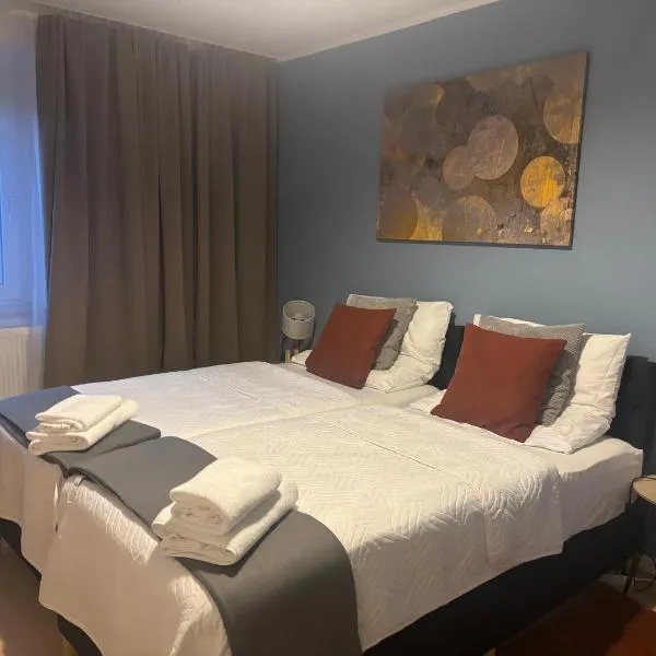 Ferienwohnung Lechfeld, хотел в Untermeitingen