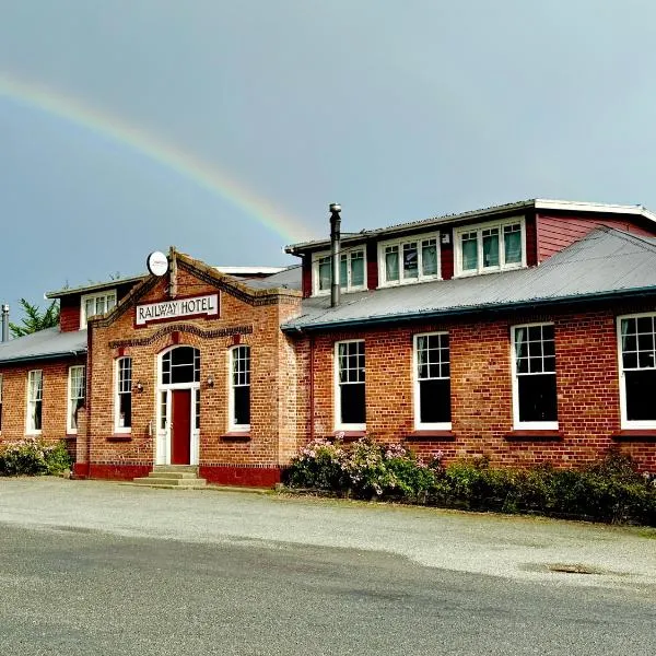 Mossburn Railway Hotel, hotel in Mossburn