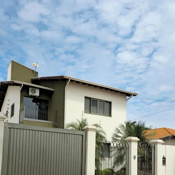 Casa Shanti Coliving 3, ξενοδοχείο σε Dourados