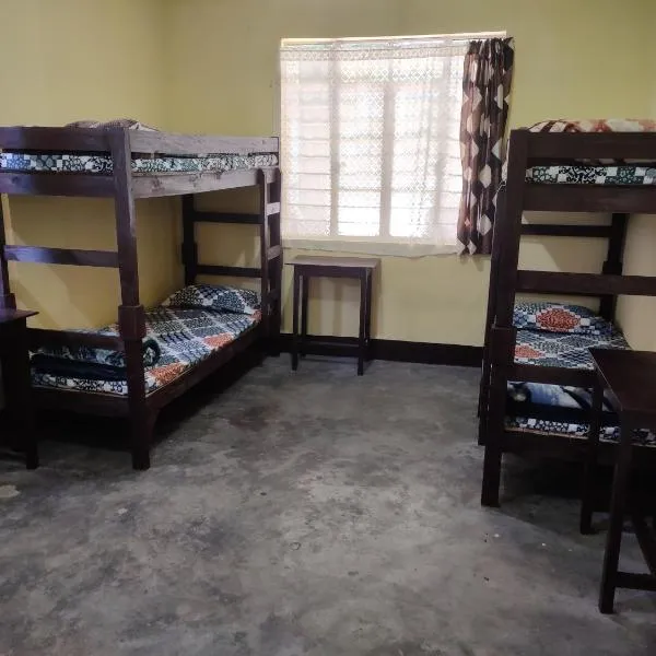 ArJe's Boys Hostel and Dormitory, hotel in Shillong