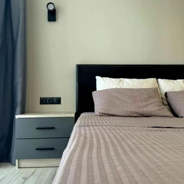 Видові Апартаменти Residential GREAT ліфт, вода, тепло WiFi Працюють без світла，位于基辅的酒店