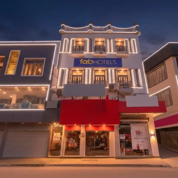 뉴델리에 위치한 호텔 FabHotel Rivlet Premium