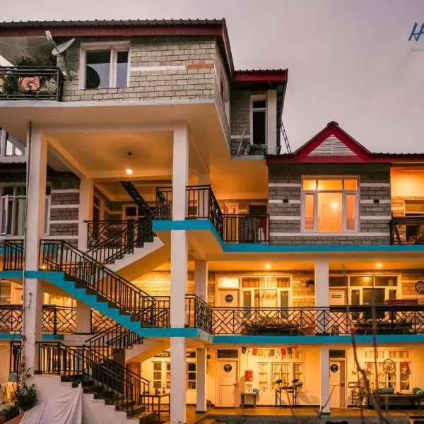 La Hostelgia, hotel in Manāli