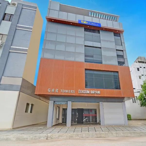 FabHotel White Ridge LB Nagar, hotel in Surūrnagar