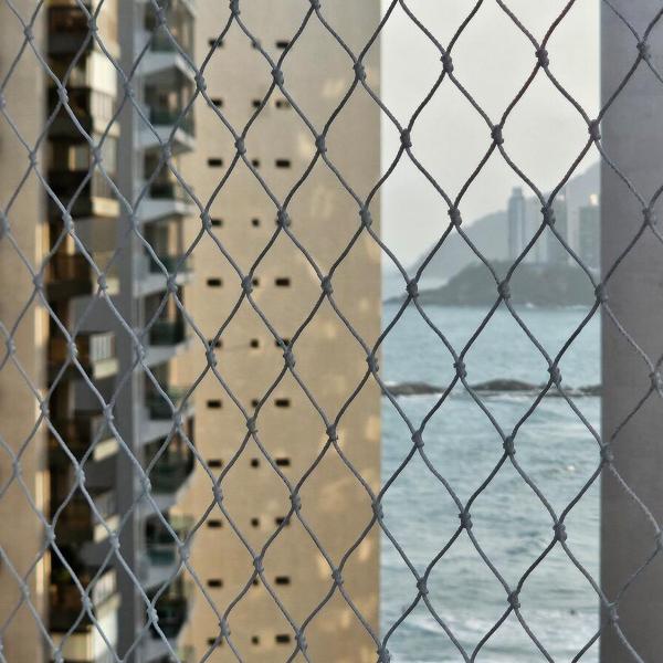 Apartamento 3 quartos Praia das Pitangueiras Edificio Costa Brava