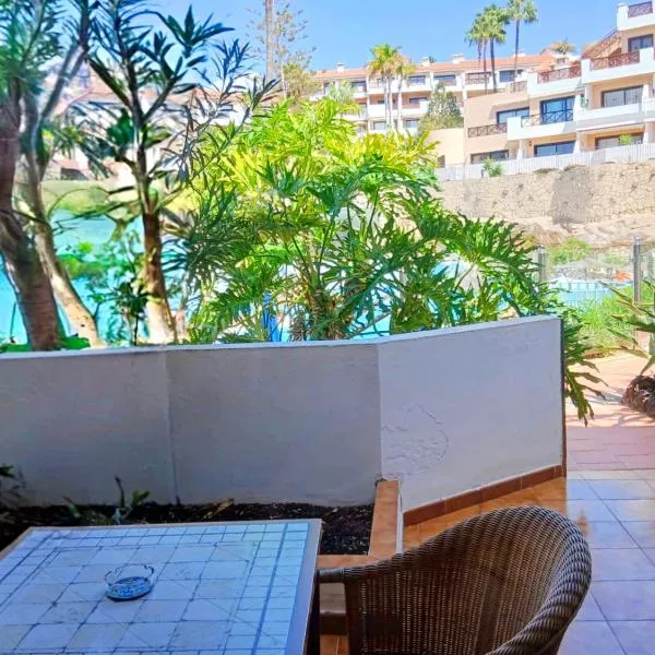 Appartamento Parque Albatros vista piscina e mare, hotel em San Miguel de Abona