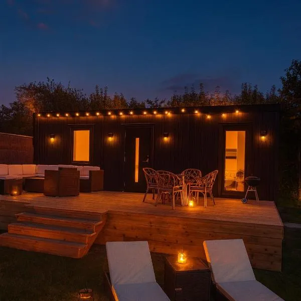 Viesnīca Lakefront cabin on Skåne's largest island pilsētā Ivö