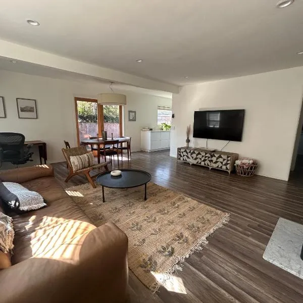 West LA Gem Comfort and Convenience