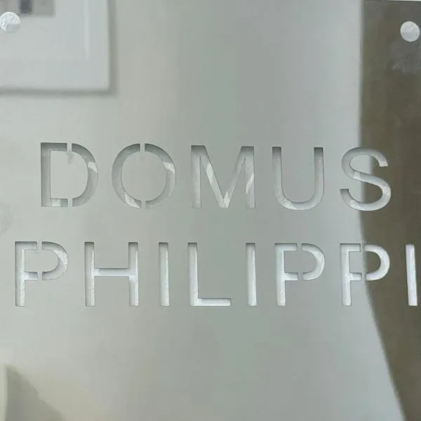 Domus Philippi & parking、ラリサのホテル