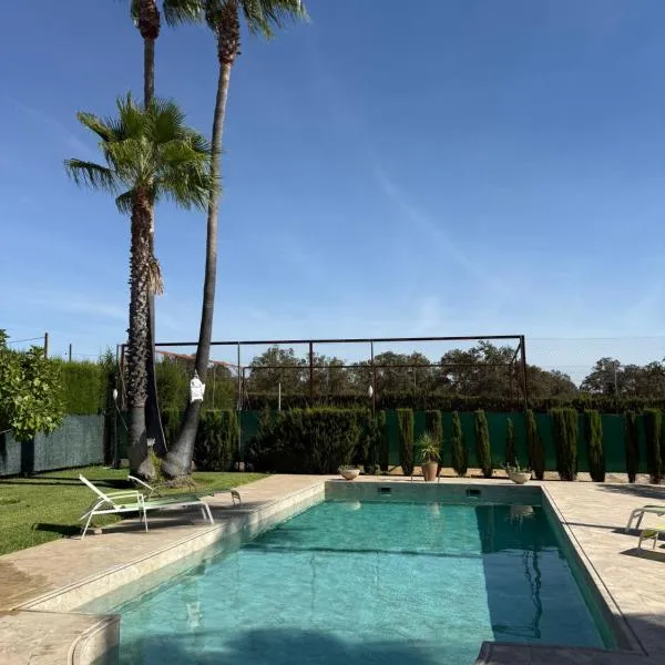 Villa La Piedra, hotel a Badajoz