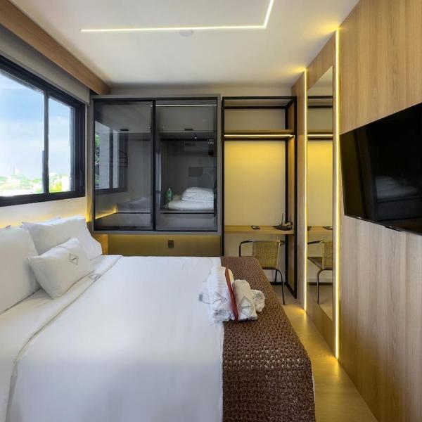 Studio Moema Luxo - Prox Metrô & Aeroporto com Piscina,Academia e Coworking