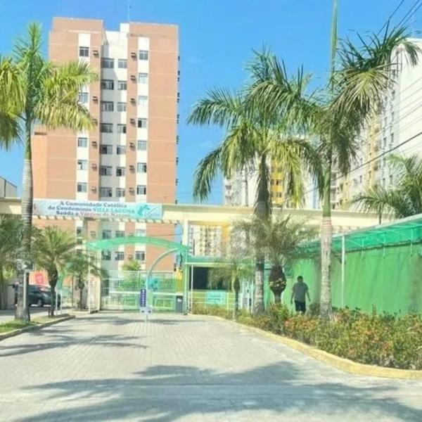 Apartamento em Condomínio Ville Laguna