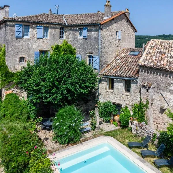 Auberge des Hirondelles, Hotel in Puycelci