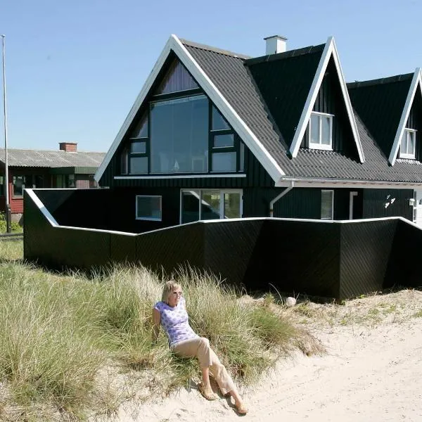 4 star holiday home in Blokhus, Hotel in Blokhus