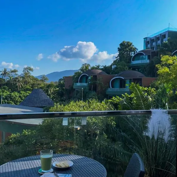 Mountain View Apartment Patong Soulful Stay Romantic Retreat、パトンビーチのホテル