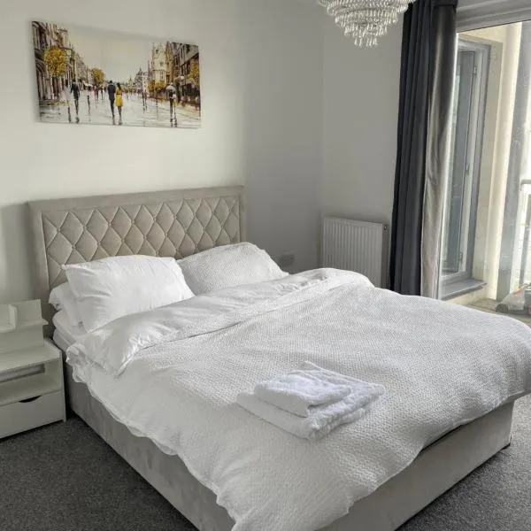 Stay with Chackson, hotel v destinaci Peterborough