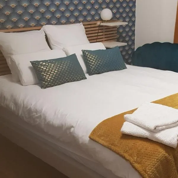 Maison cosy citadine, ξενοδοχείο στην Τουρ