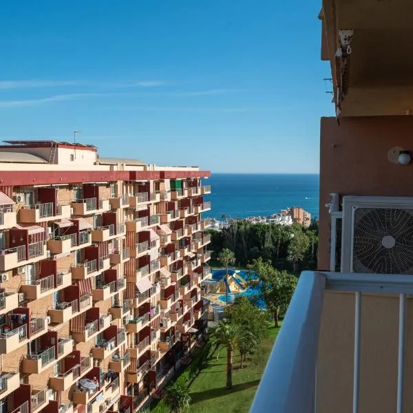 Grace Pool Apartment Benalmádena, khách sạn ở Benalmádena