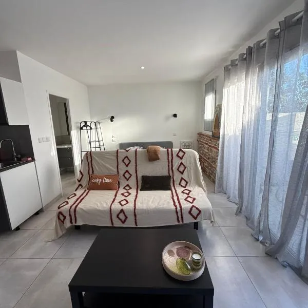 Appartement climatisé Saint Orens N8, hotel di Saint-Orens-de-Gameville