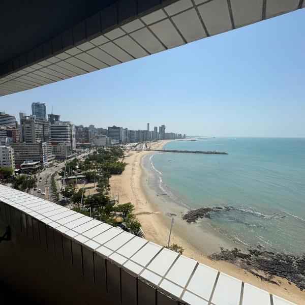 Chic hotel suite in fabulous Meireles Fortaleza with WiFi, fitness room