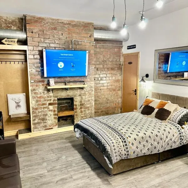 Luxury Industrial Studio, hotel in Headingley