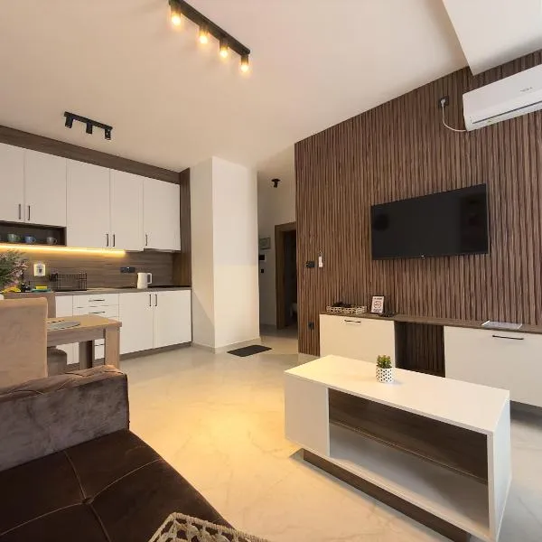 Crystal Everest Apartments、ヴルドニークのホテル