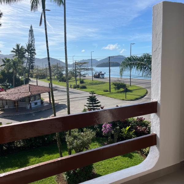 Apartamento em Caraguatatuba beira Mar