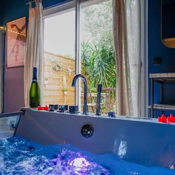 Saint-Aunès에 위치한 호텔 L'instant Suspendu-Studio Jacuzzi Terrasse Plages
